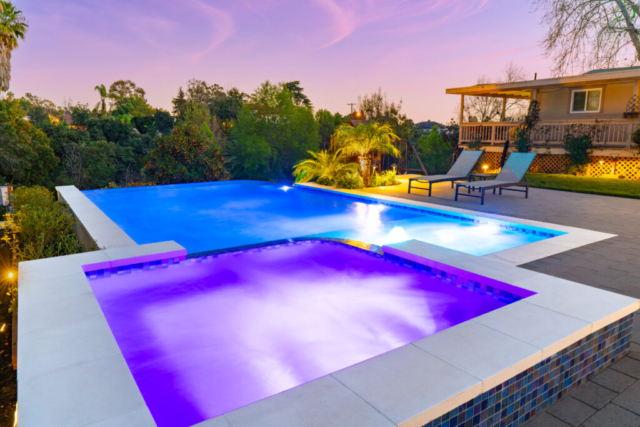 Modern Infinity Edge Pool